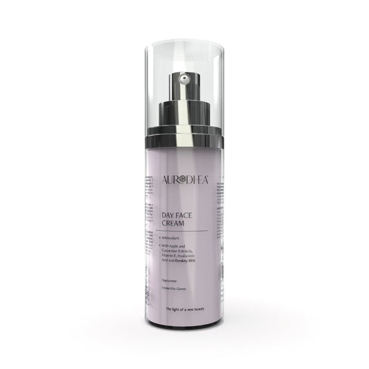CRÈME DE JOUR SUPER HYDRATANTE, CLARIFIANTE,  EFFET VELOUR (idéale pour tout type ... - Main Product Image